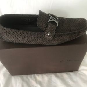 Louis Vuitton Men's Loafer Embossed brown Suede